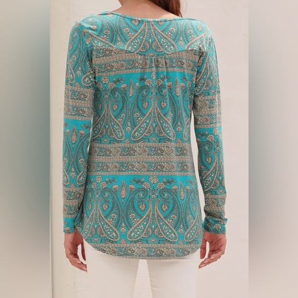 Printed long sleeve tunic V Neck Blouse - Picture 4 of 5